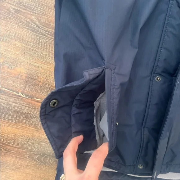 All-Weather Coat, Size Medium - Picture 7 of 7